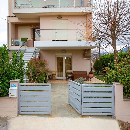 Chris Cozy Apartment Янина Екстериор снимка