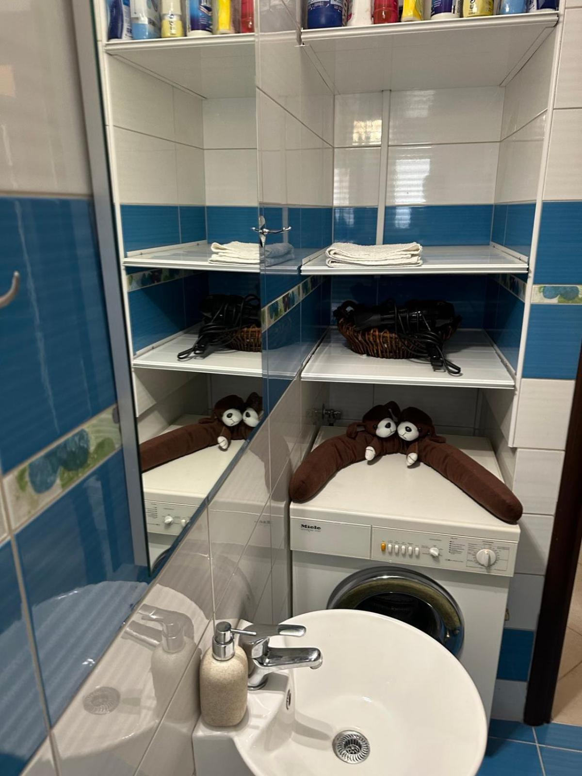Chris Cozy Apartment Янина Екстериор снимка