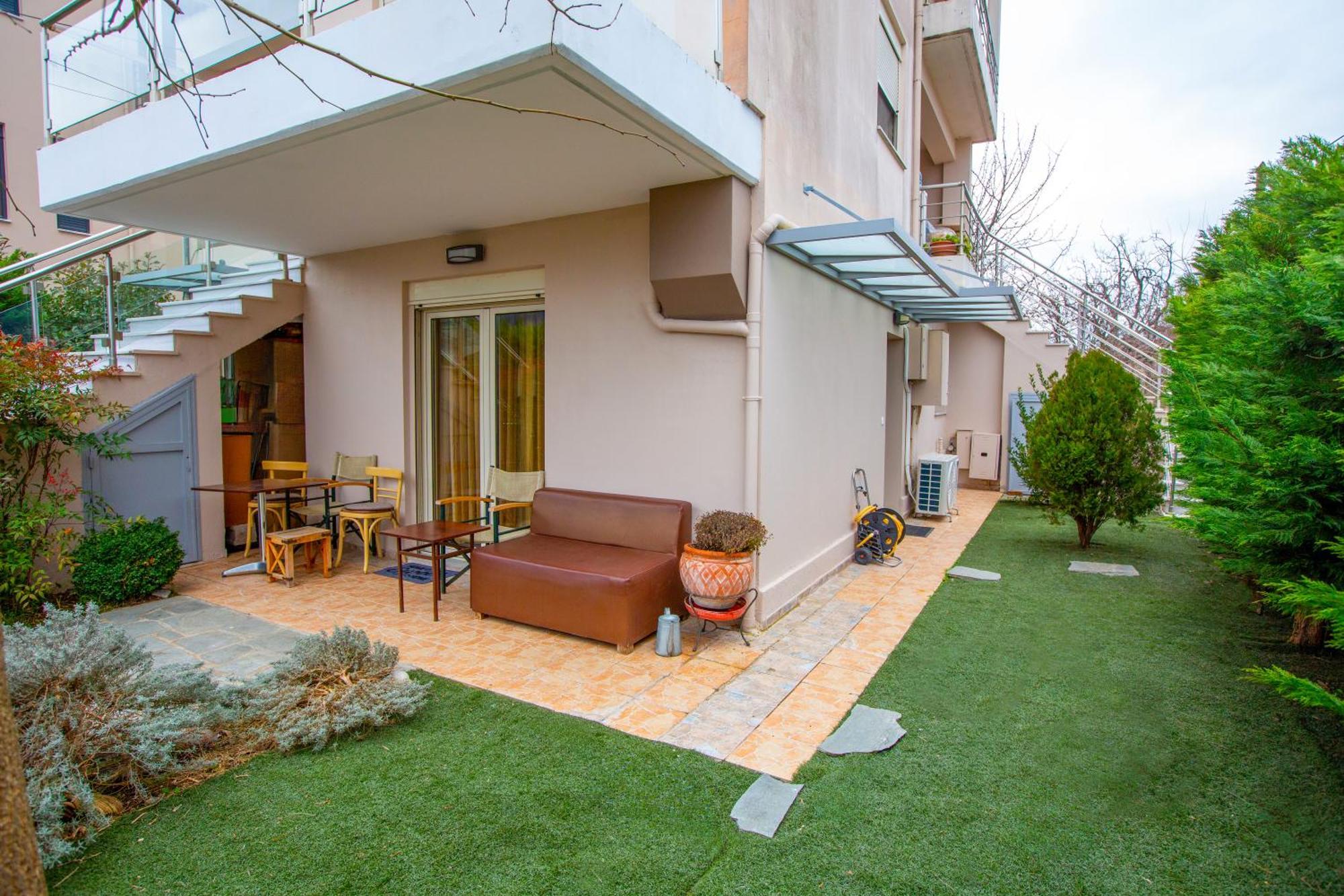 Chris Cozy Apartment Янина Екстериор снимка