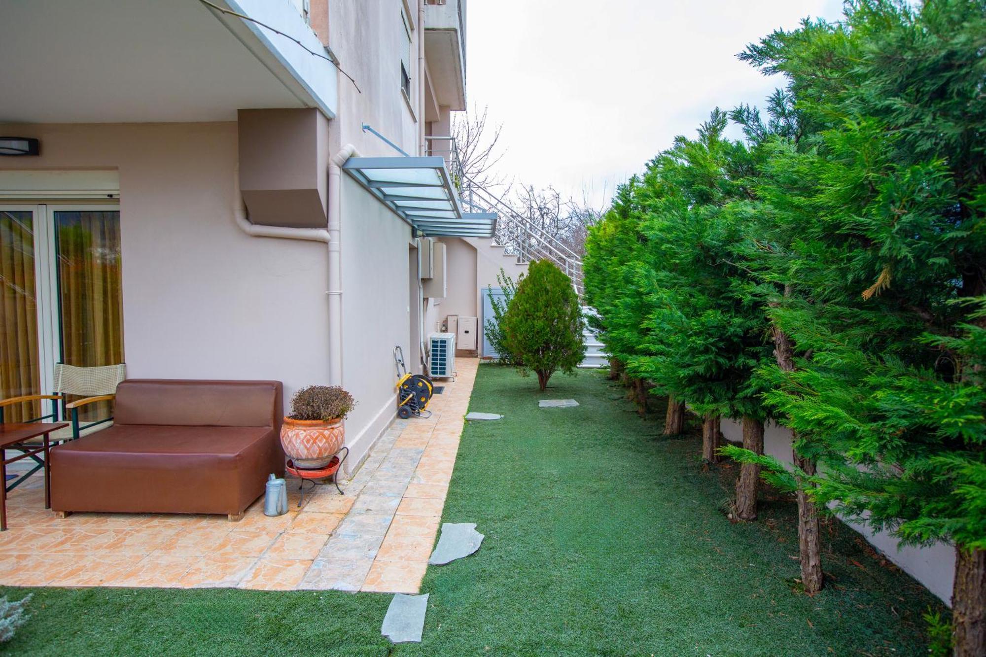 Chris Cozy Apartment Янина Екстериор снимка
