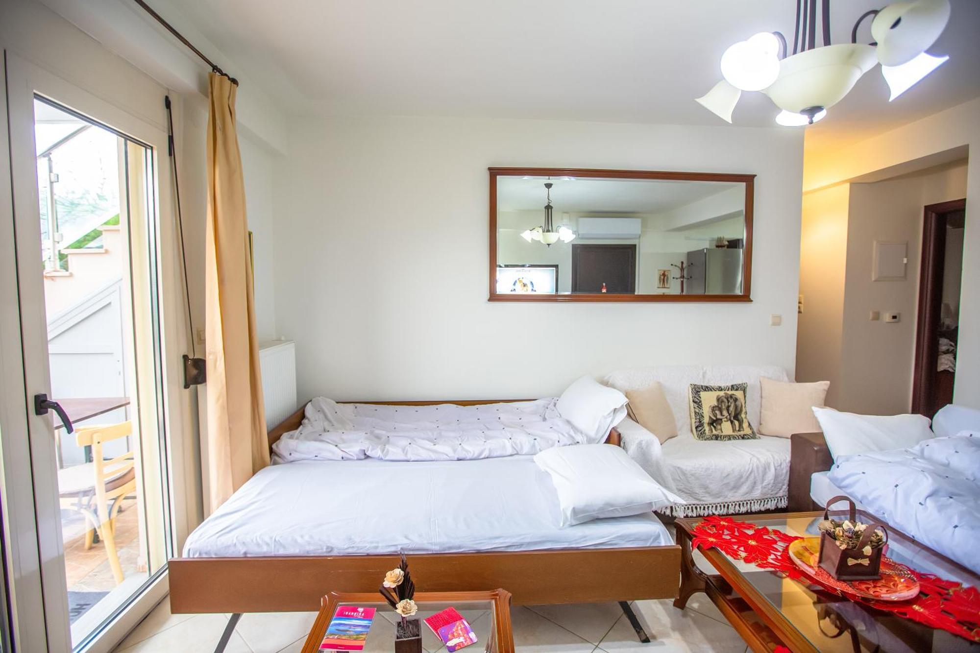 Chris Cozy Apartment Янина Екстериор снимка